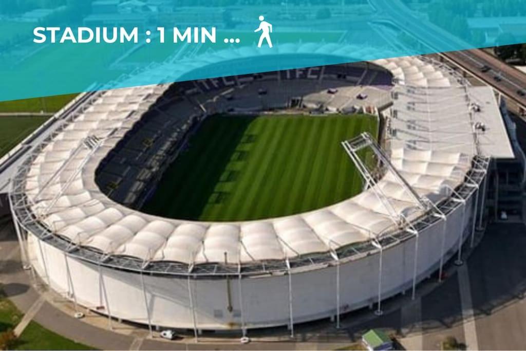 Toit Des Reves - Parking - Stadium Toulouse Exteriér fotografie